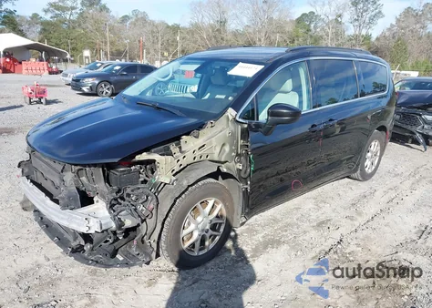 2021 Chrysler Voyager Lxi z USA, uszkodzony, nr VIN 2C4RC1DG3MR515713